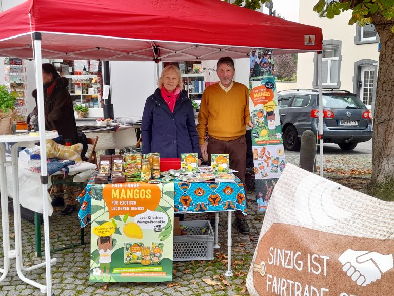 Bücherherbst mit Fairen Mango-Produkten