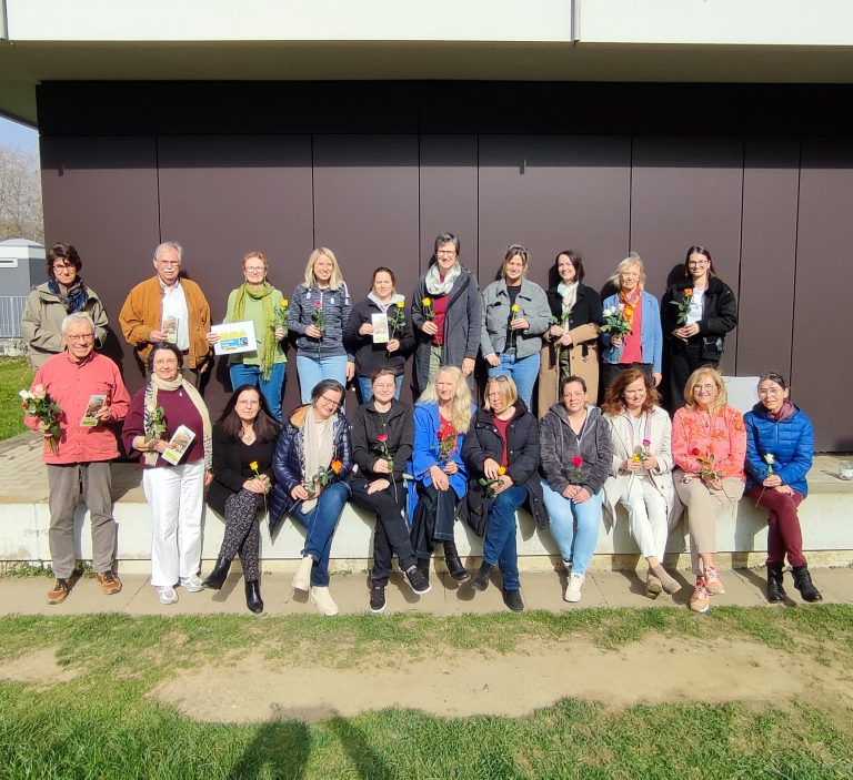 Faire Rosen und Sinziger Stadt-Kaffee für die Barbarossaschule